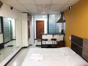 Loft | 2 bedrooms, desk, iron/ironing board, free WiFi - Rio Habitat Posto 3 Copacabana (Rio de Janeiro)