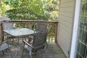 Terrace/patio - Twin Lakes Lodge (Hurley)