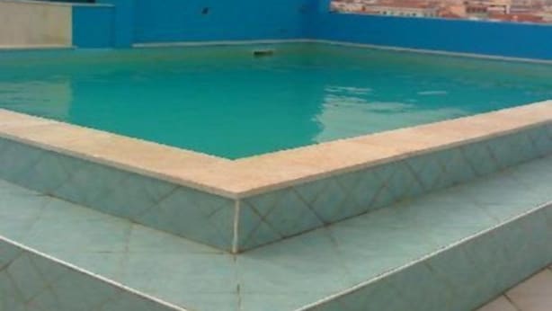 Piscina externa