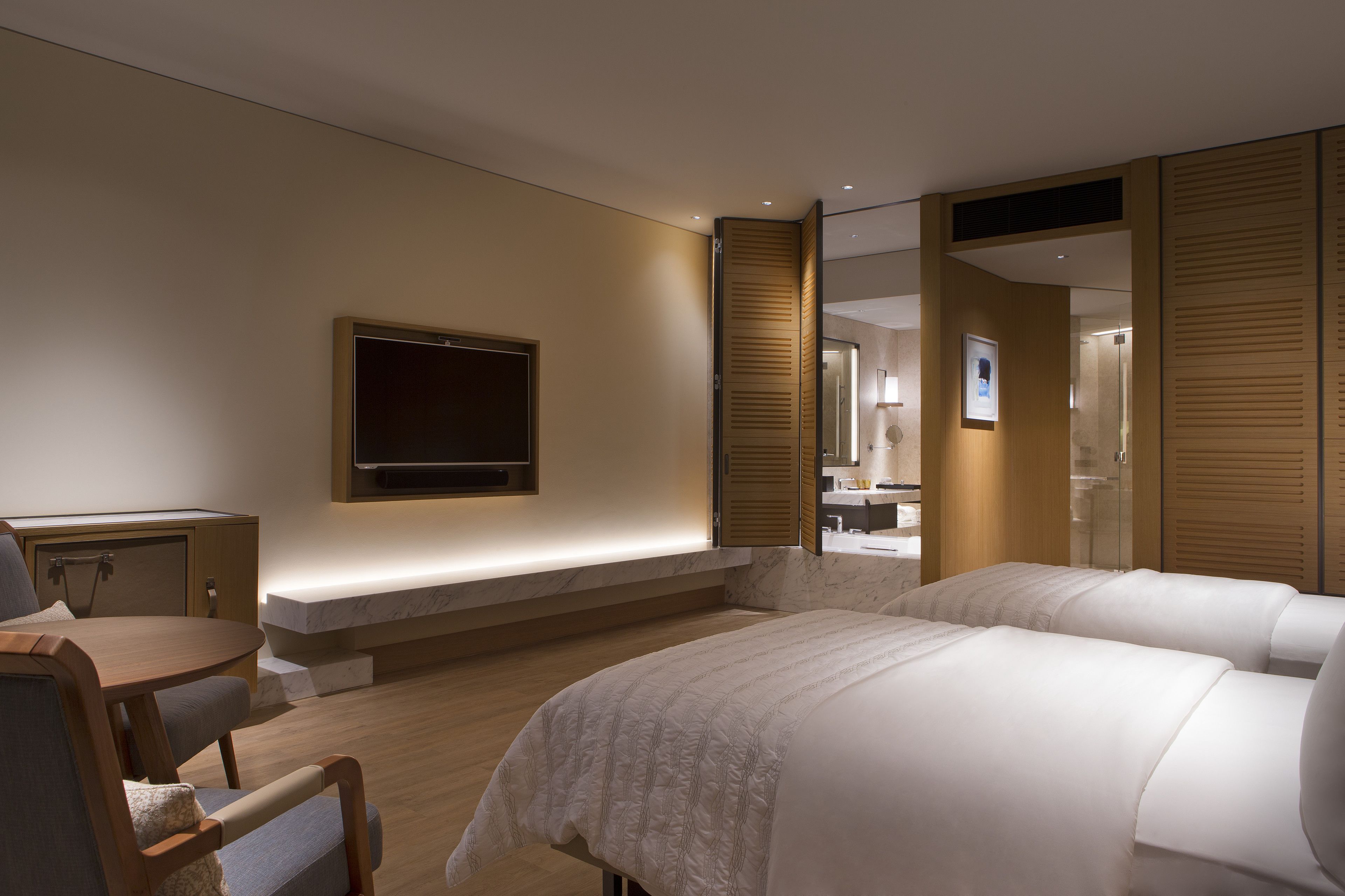 minibar, in-room safe, individually decorated, individually furnished