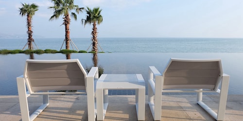 Le Méridien Xiaojing Bay