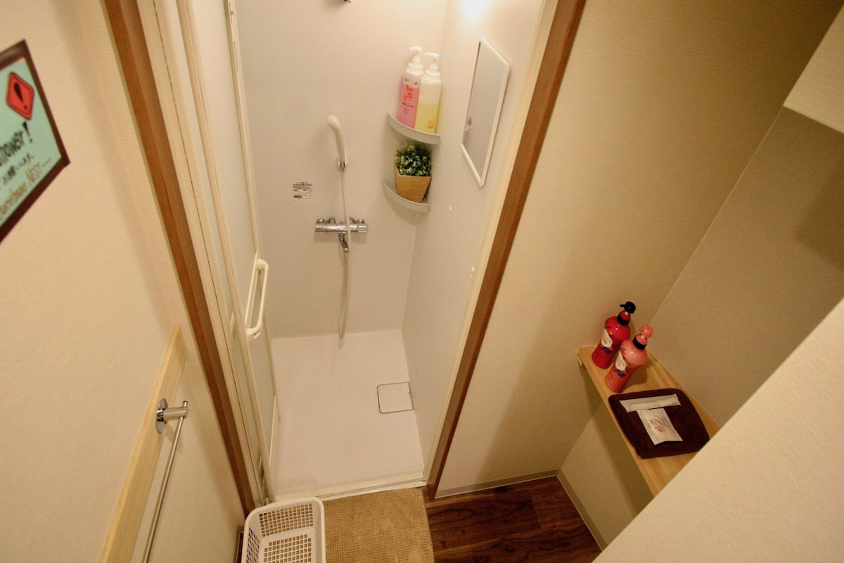 Douche de la salle de bain