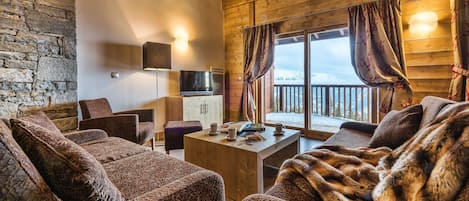 Apartment, 2 Schlafzimmer | Wohnbereich