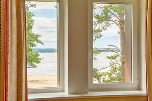 Comfort Double or Twin Room | Lake view - Losevo Park (Romashkinskoe)