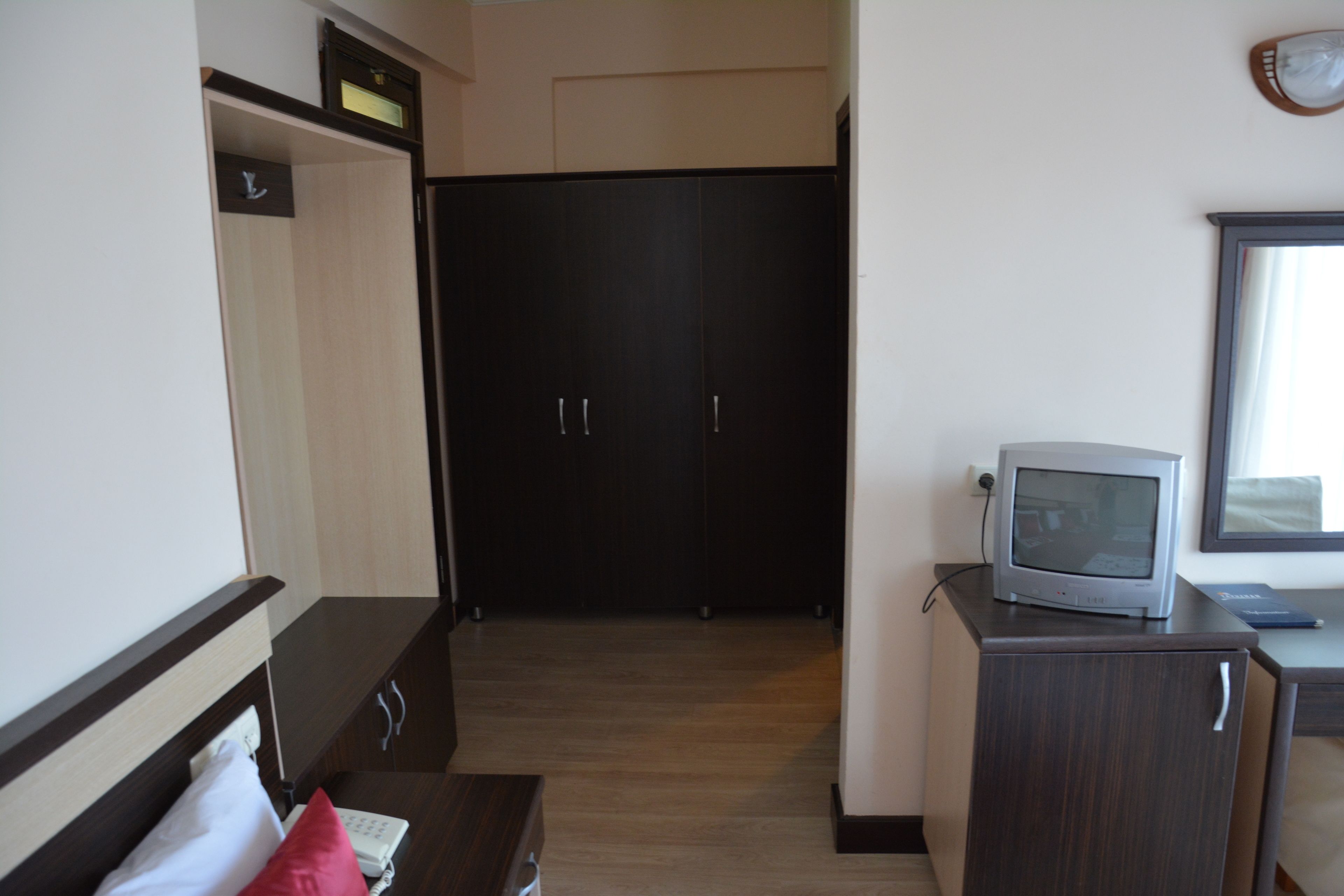 classic quadruple room | room amenity