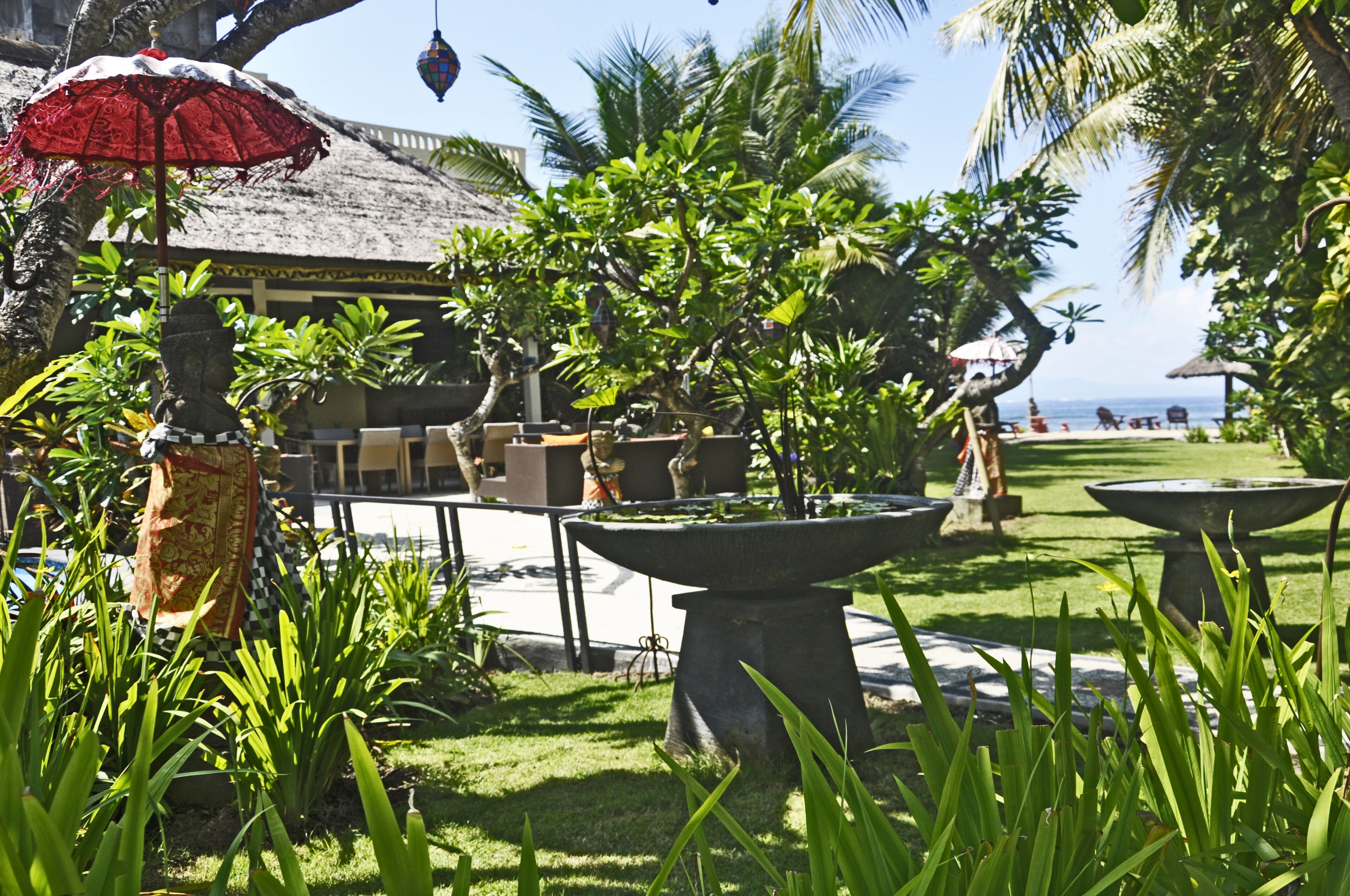 bungalow, pool view | view from room