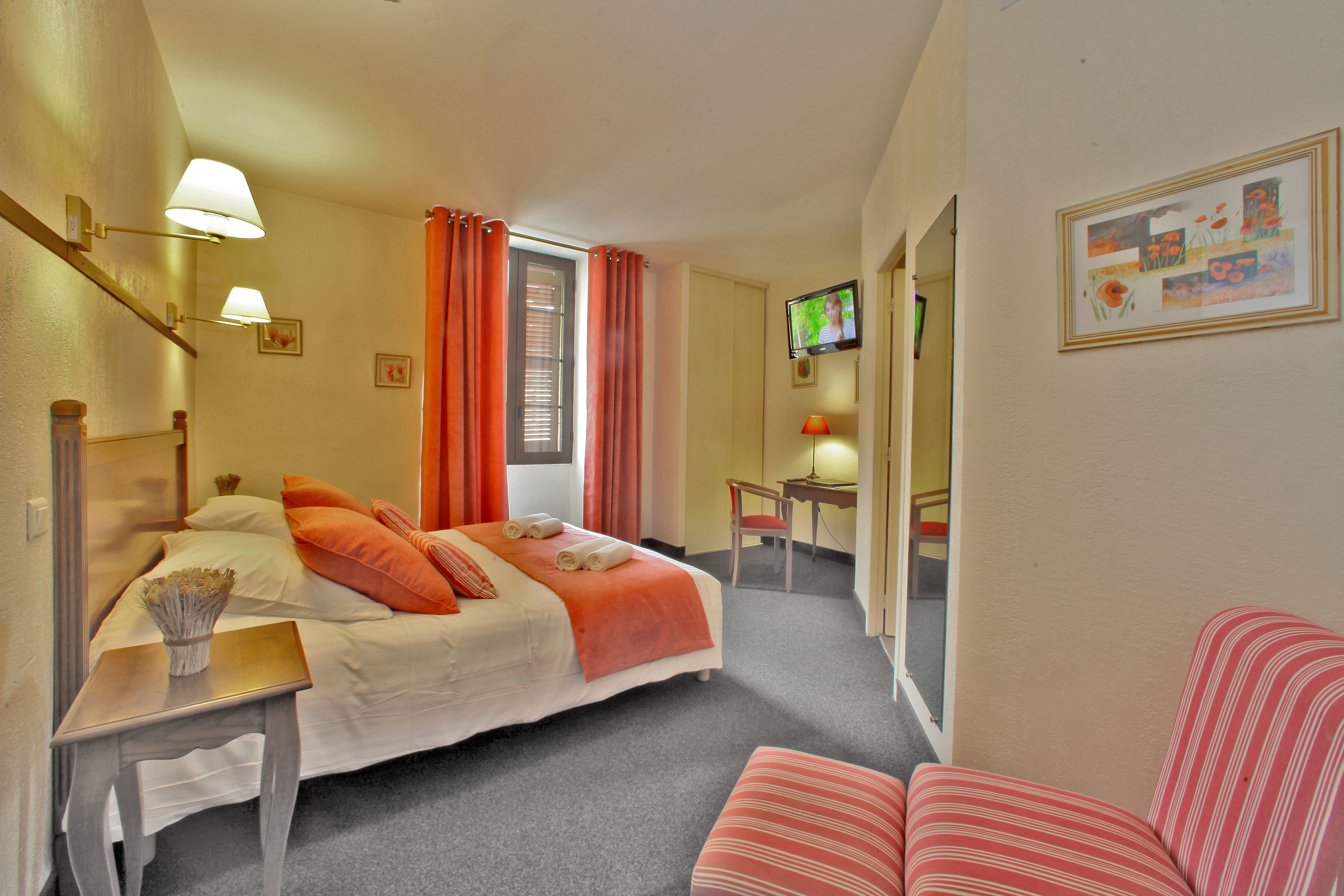 superior double room | individually decorated, individually furnished, desk, blackout curtains