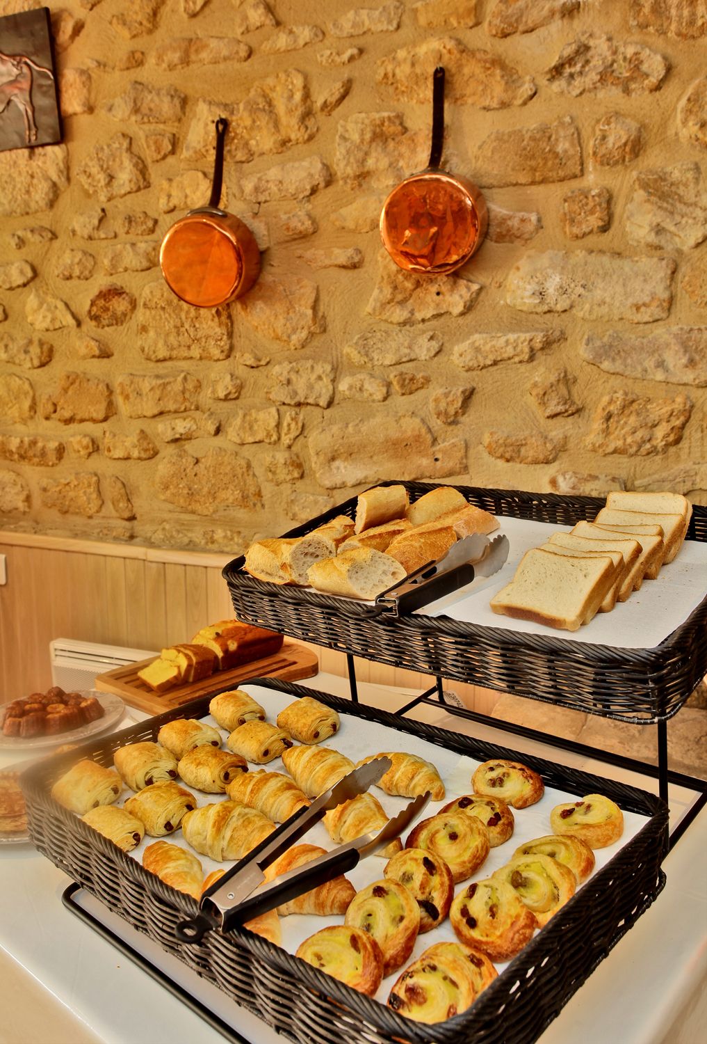 daily buffet breakfast (eur 13.0 per person)