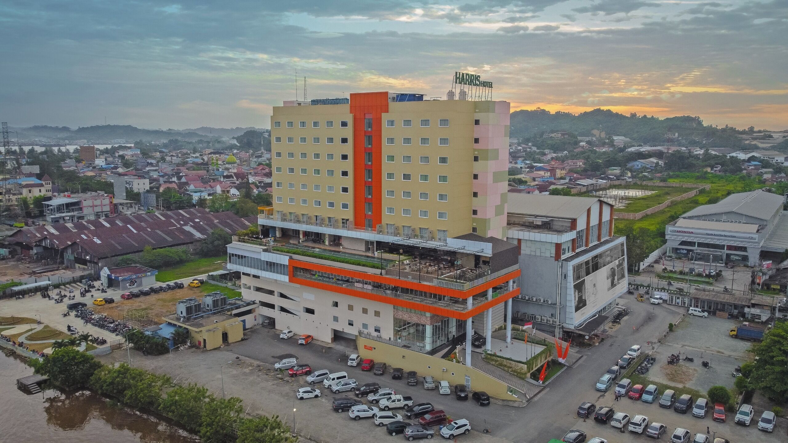 Cảnh từ trên cao