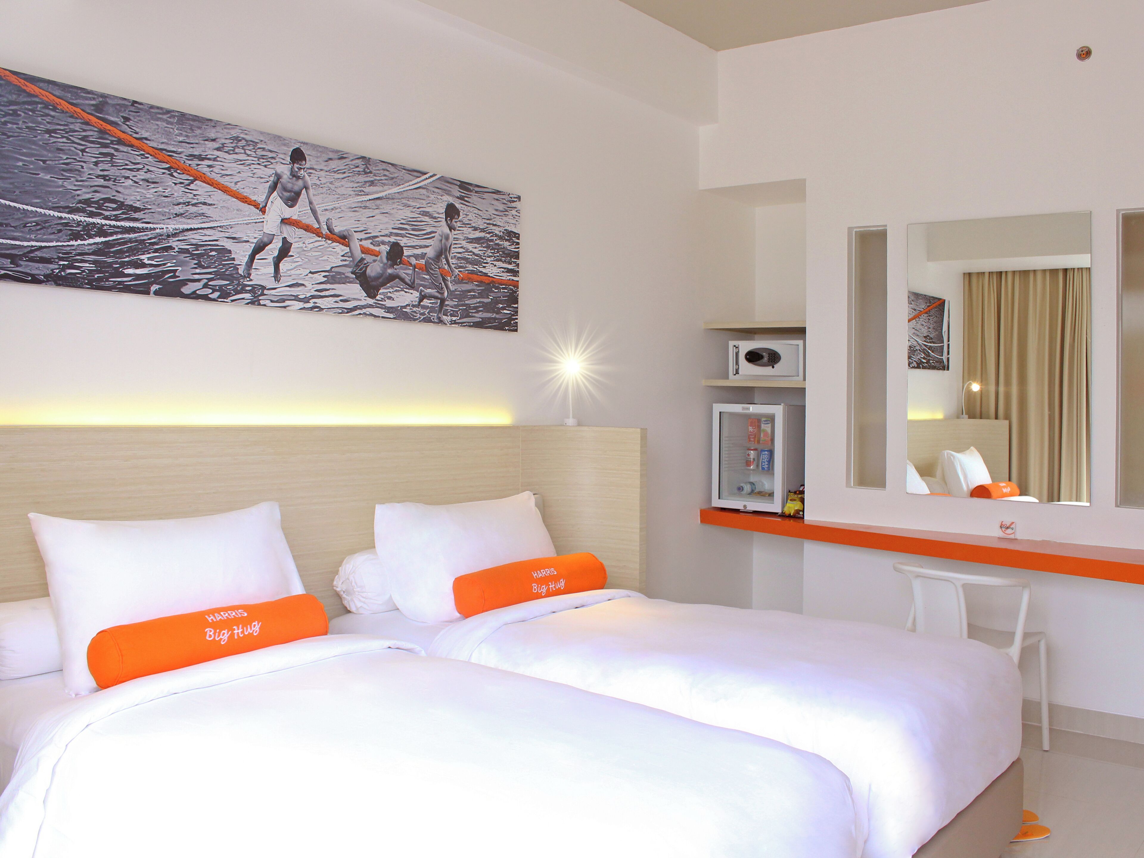 Premium bedding, minibar, in-room safe, desk