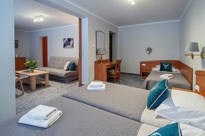 Leilighet (3 adults) | Individuelt dekorert, skrivebord og sengetøy