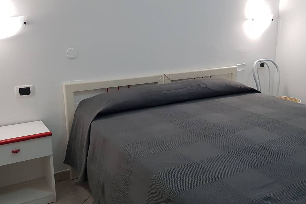 Classic Double Room, 1 Double Bed | Memory-foam beds, desk, blackout curtains, free WiFi