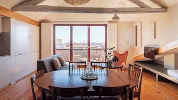 Penthouse, 2 Bedrooms, Terrace, Pool View | Living area | Flat-screen TV