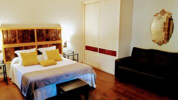 Kamer, 1 twee- of 2 eenpersoonsbedden, privébadkamer