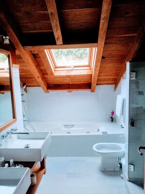 Suite, Private Bathroom | Bathroom - Hotel Palacio de Arce (Pielagos)