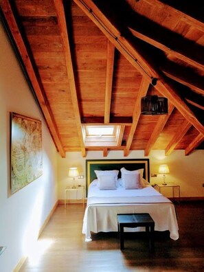 Suite, Private Bathroom