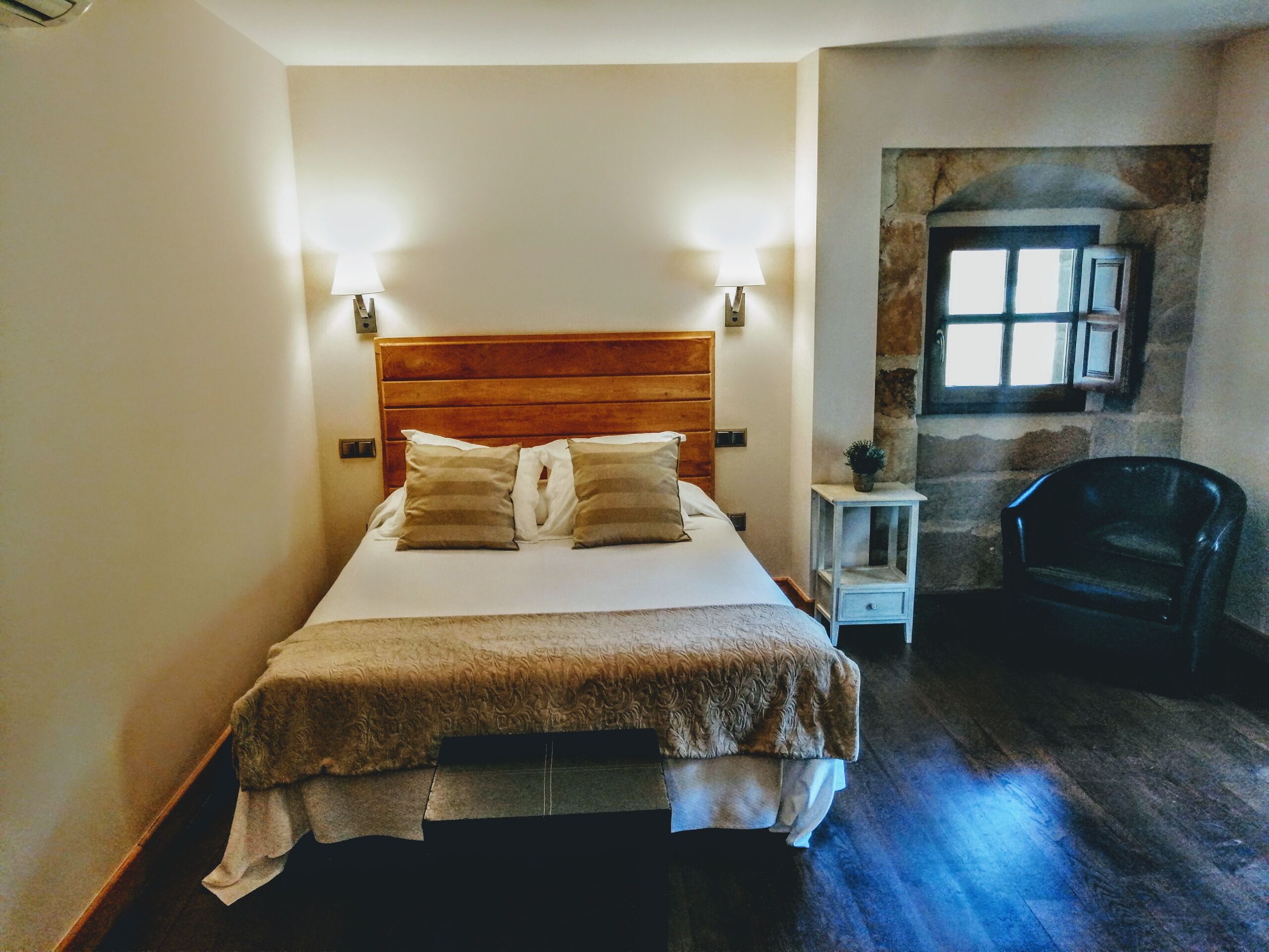 Photo - Palacio de Arce