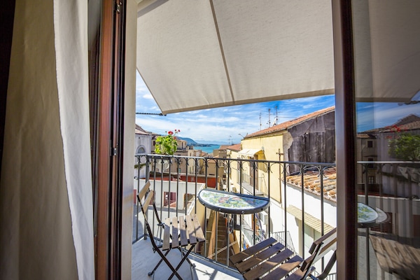 Quarto triplo, vista para o mar | Vista para praia/oceano