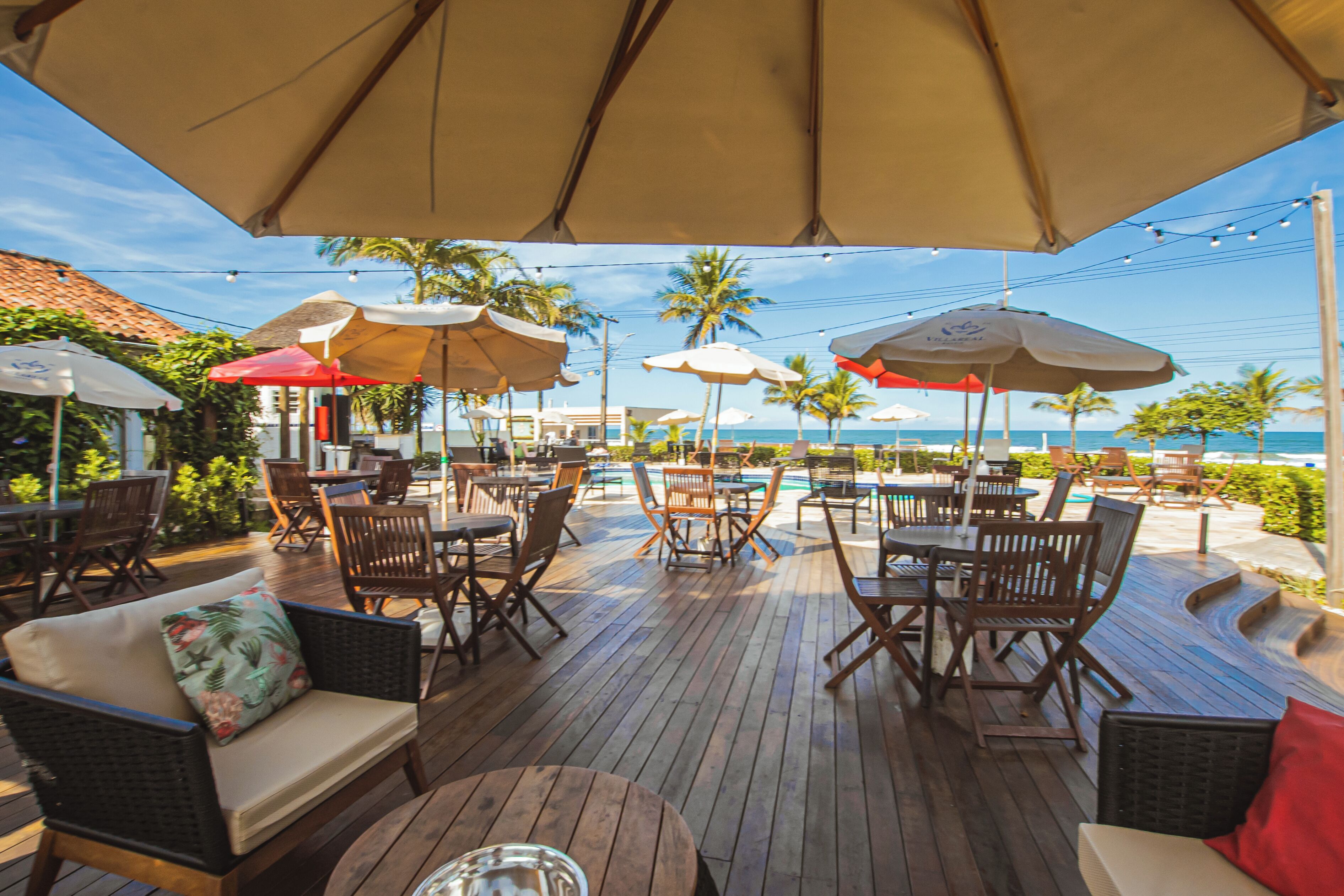 Bar à beira da piscina