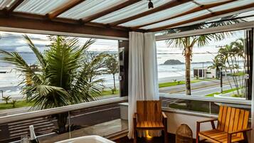 Quarto casal (Suite Real) | Frigobar, cortinas blackout, Wi-Fi de cortesia, roupa de cama