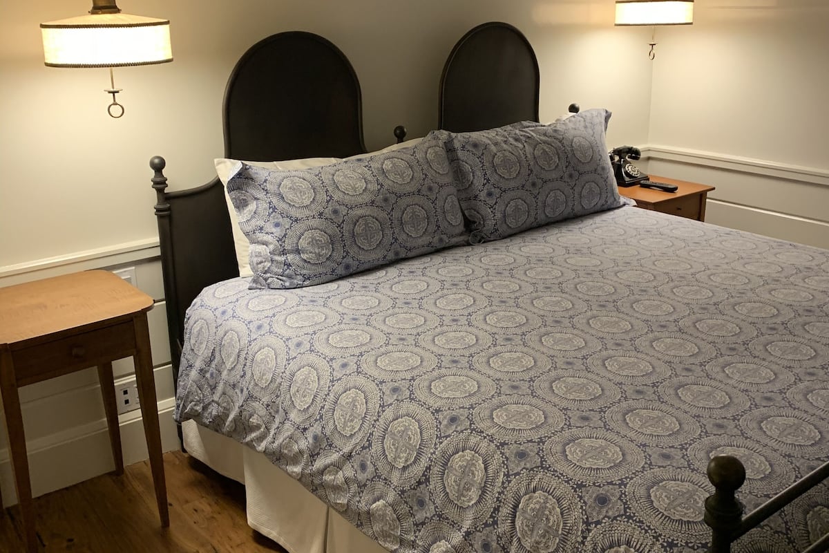 Standard Garden View Basement Level | Egyptian cotton sheets, premium bedding, down comforters, pillowtop beds