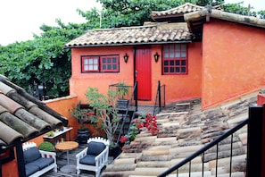 QUARTO TRIPLO | Terrace/patio