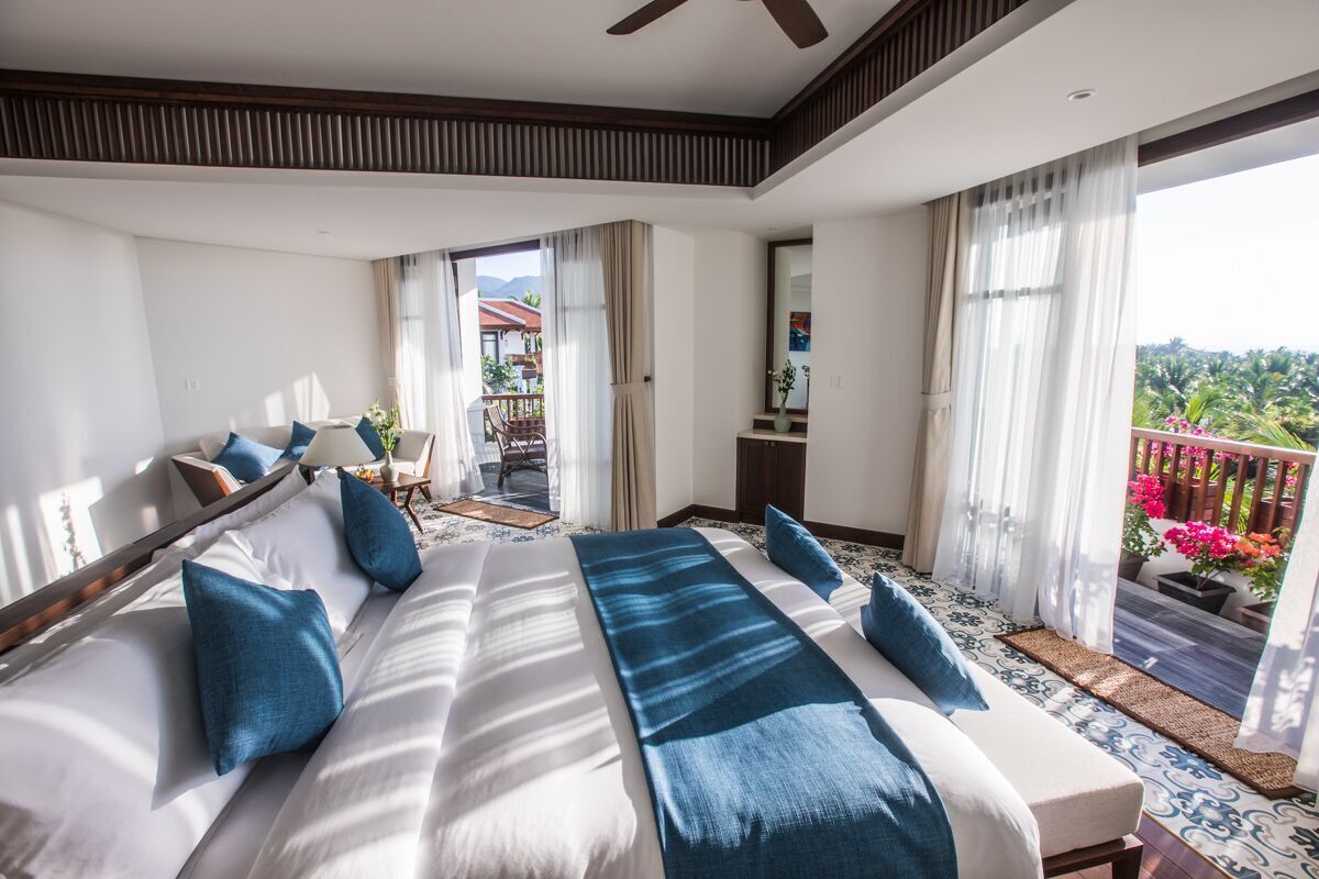 1 bedroom, premium bedding, minibar, in-room safe