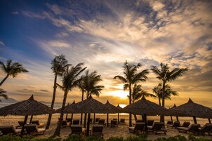 Privat strand och strandbarer