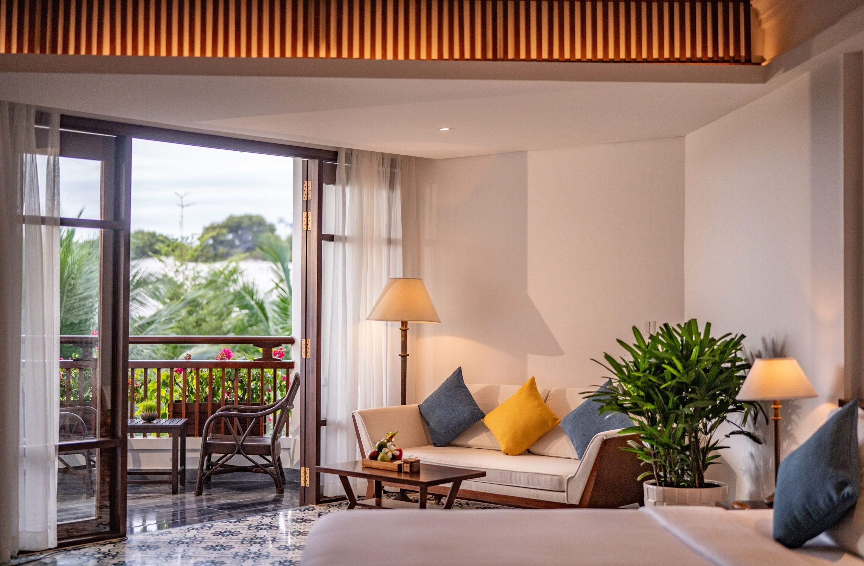 1 bedroom, premium bedding, minibar, in-room safe