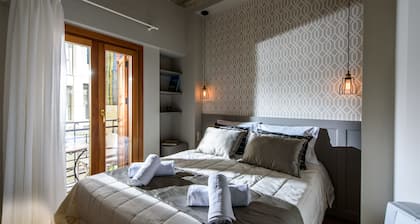Candia Suites & Rooms