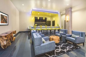 Bar (on property) - La Quinta Inn & Suites by Wyndham Cleveland TN (Cleveland)