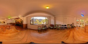 Televisión de pantalla plana