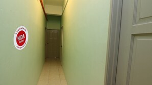 Hallway - NIDA Rooms Batu Ferringhi Sungai Emas Gem at Mutiara Ferringhi Hotel (George Town)