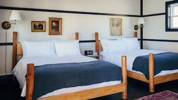 Kamar Double, 2 Tempat Tidur Queen | Seprai Frette Italia, seprai premium, minibar, dan Wi-Fi gratis