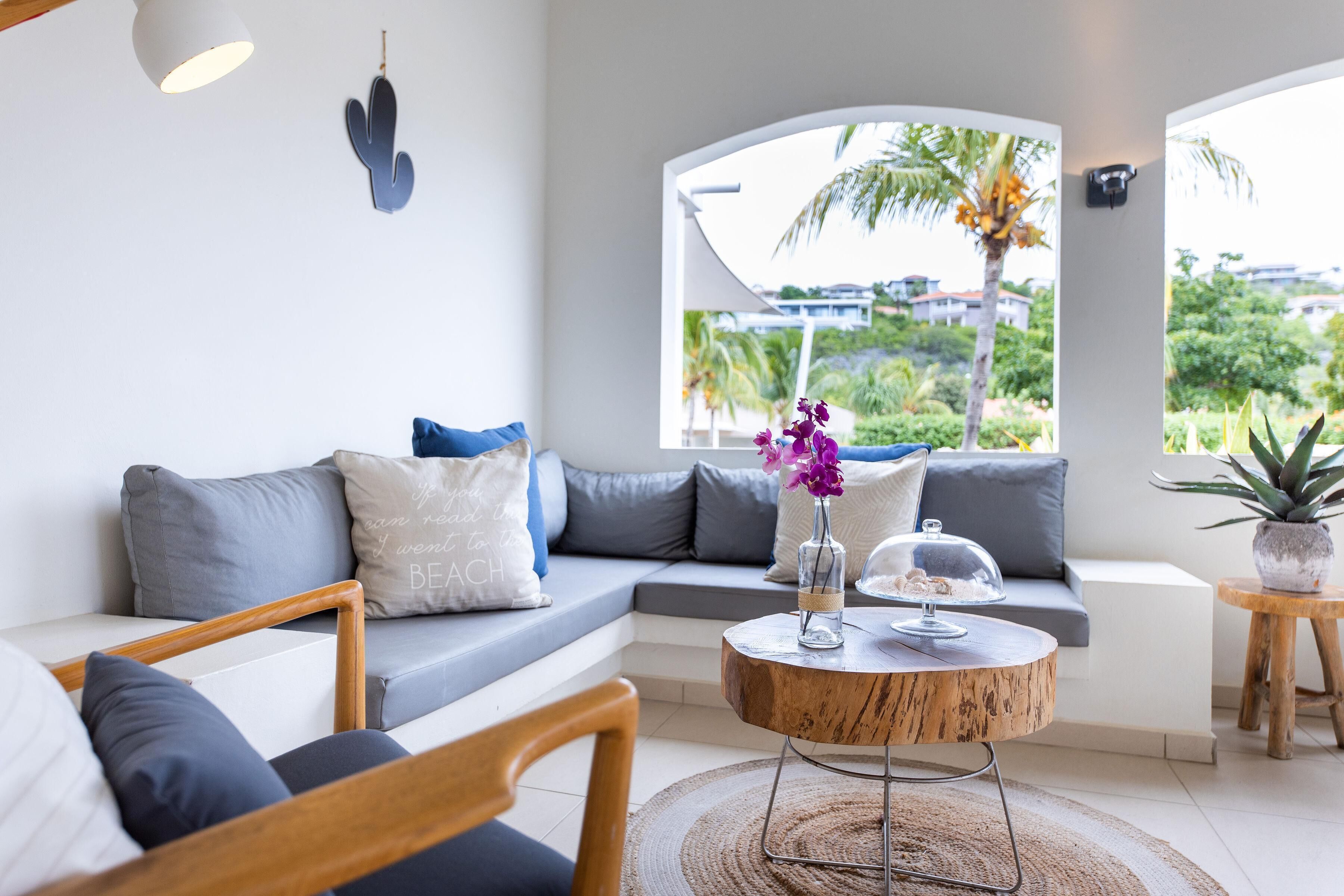 deluxe apartment, 2 bedrooms, garden view | 1 bedroom, premium bedding, in-room safe, laptop workspace