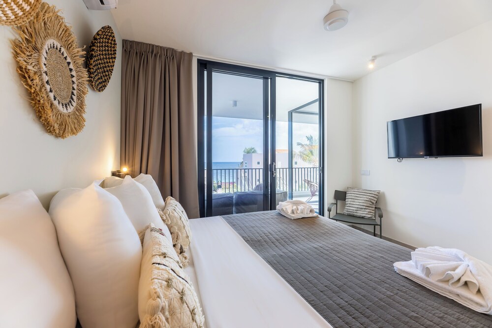 Coral Estate Luxury Resort by null