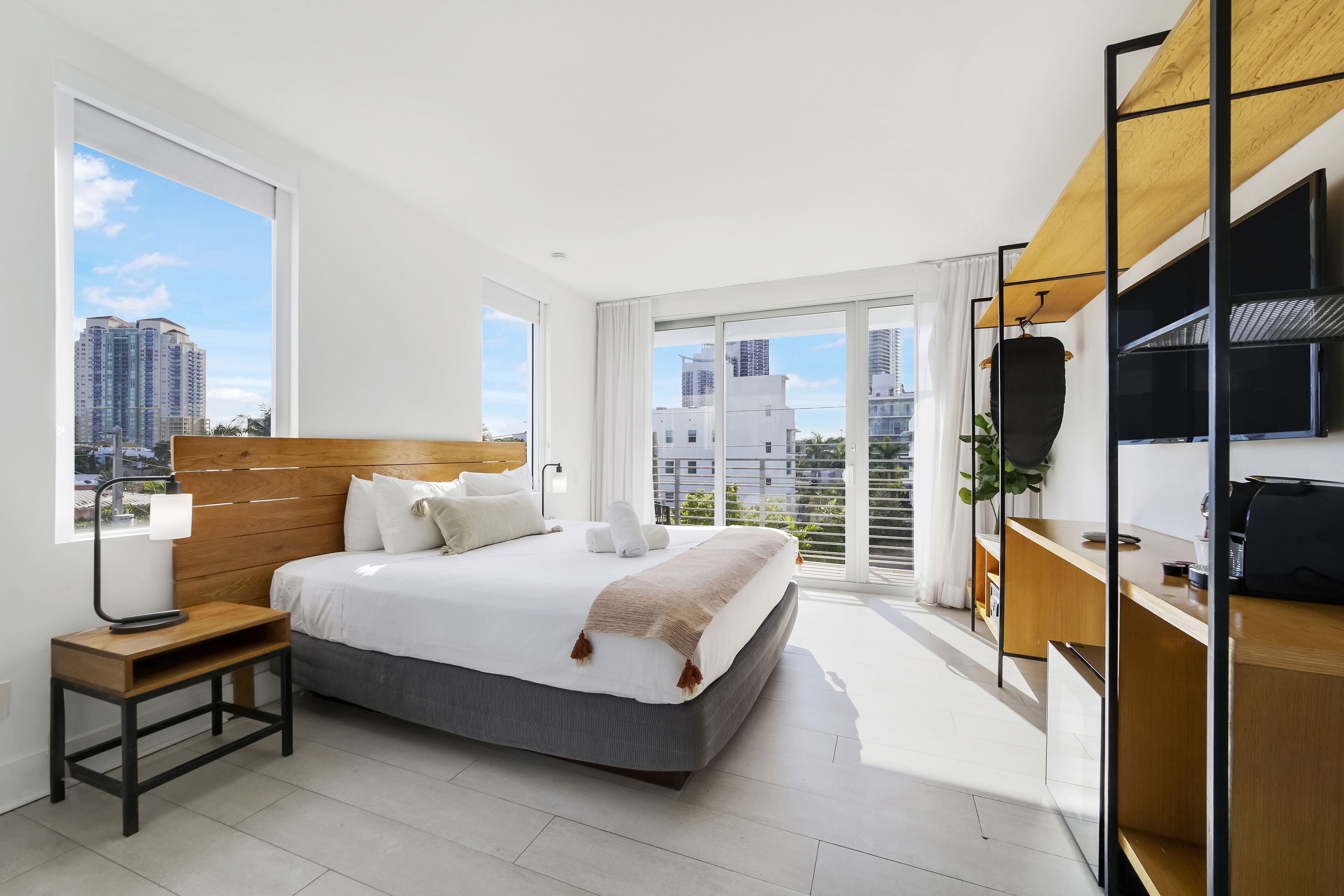 In-room safe, individually decorated, individually furnished, desk