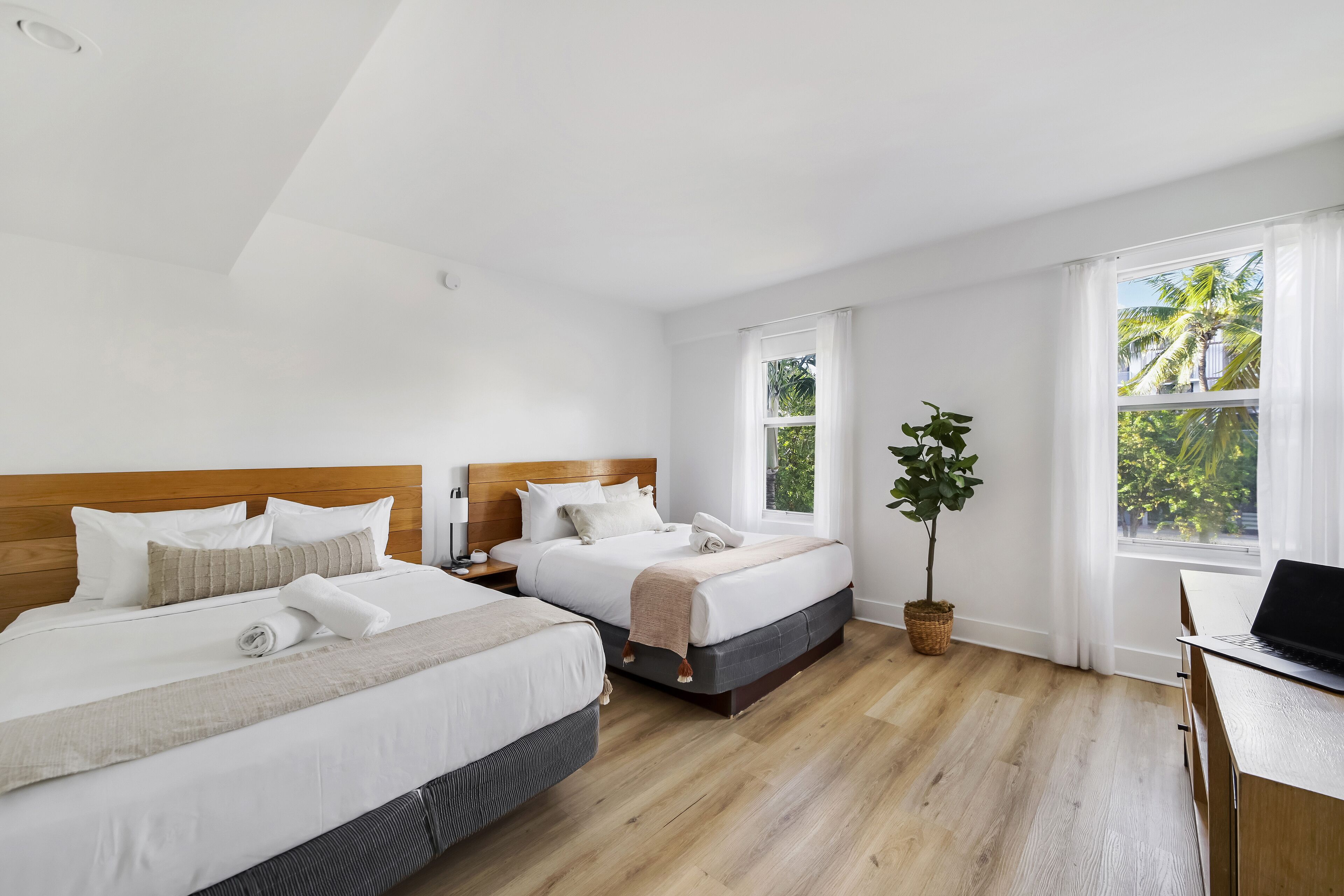 In-room safe, individually decorated, individually furnished, desk