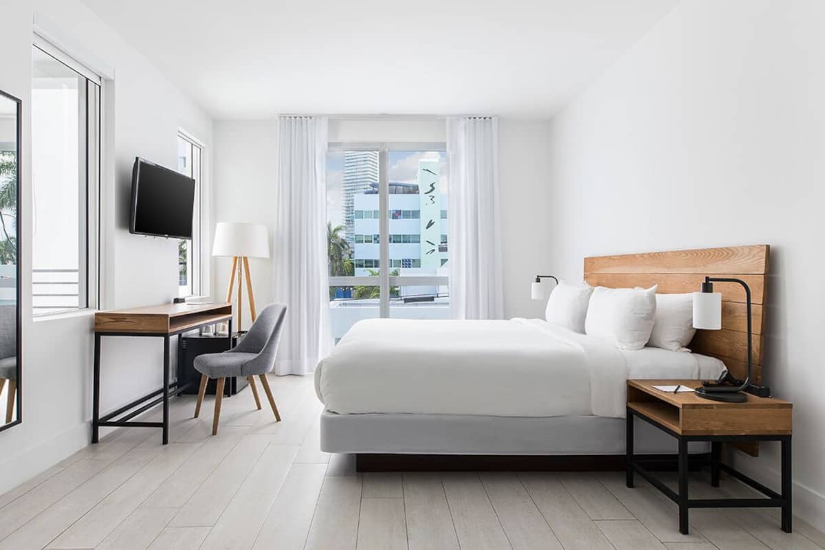 1 bedroom, in-room safe, individually decorated, individually furnished