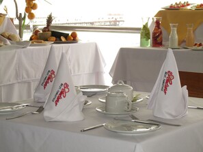 Petit-déjeuner continental compris tous les jours