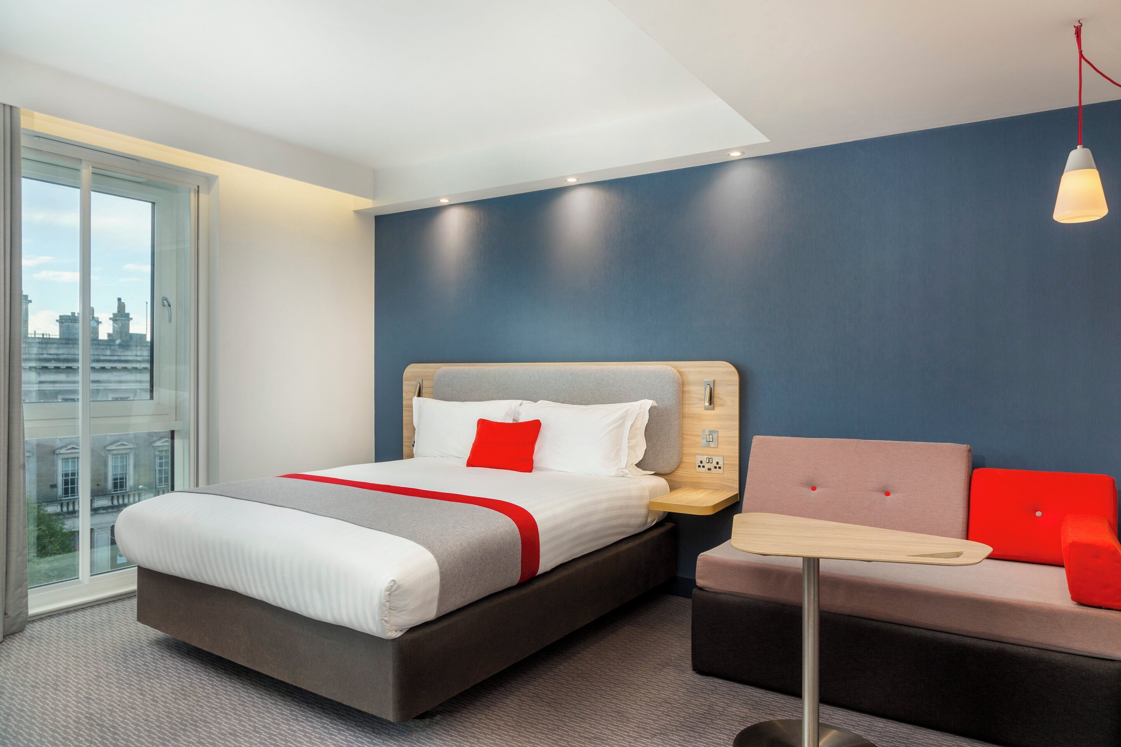 Standard Room, 1 Double Bed with Sofa bed (Free Hot Breakfast) | Hypo-allergenic bedding, in-room safe, desk, laptop workspace