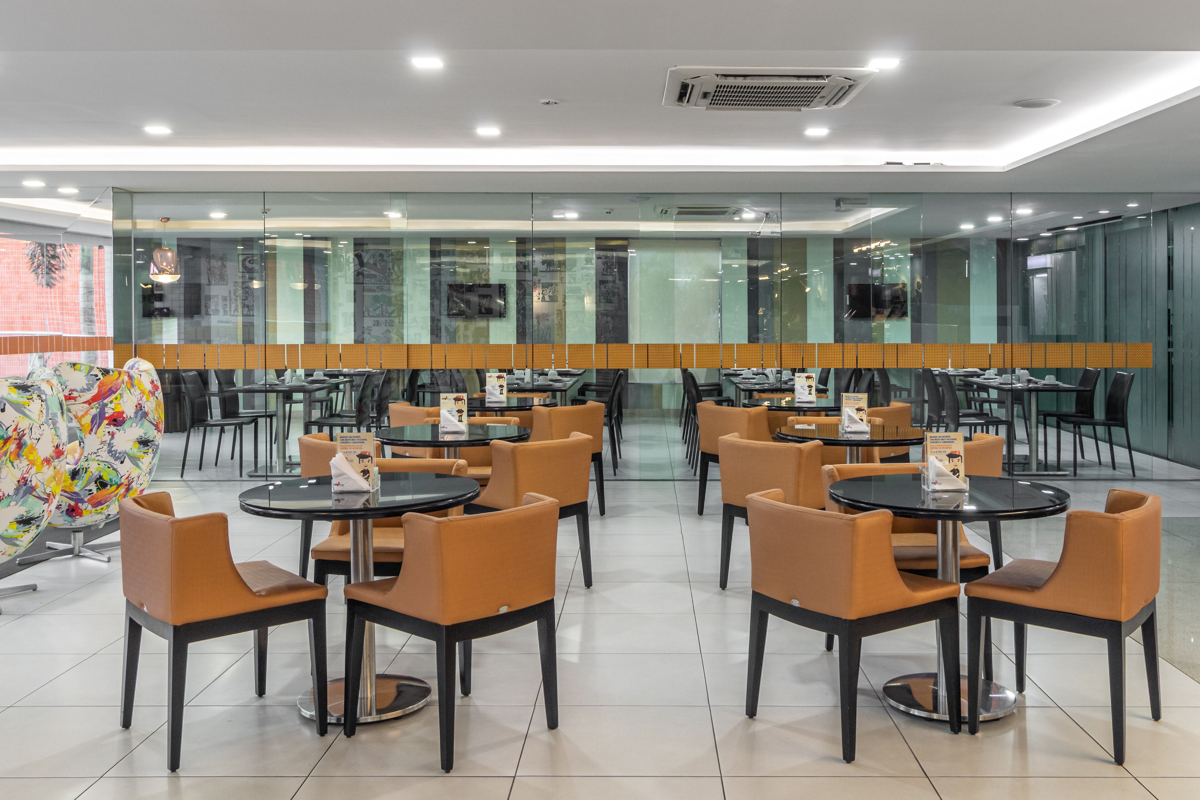 lunch and dinner served