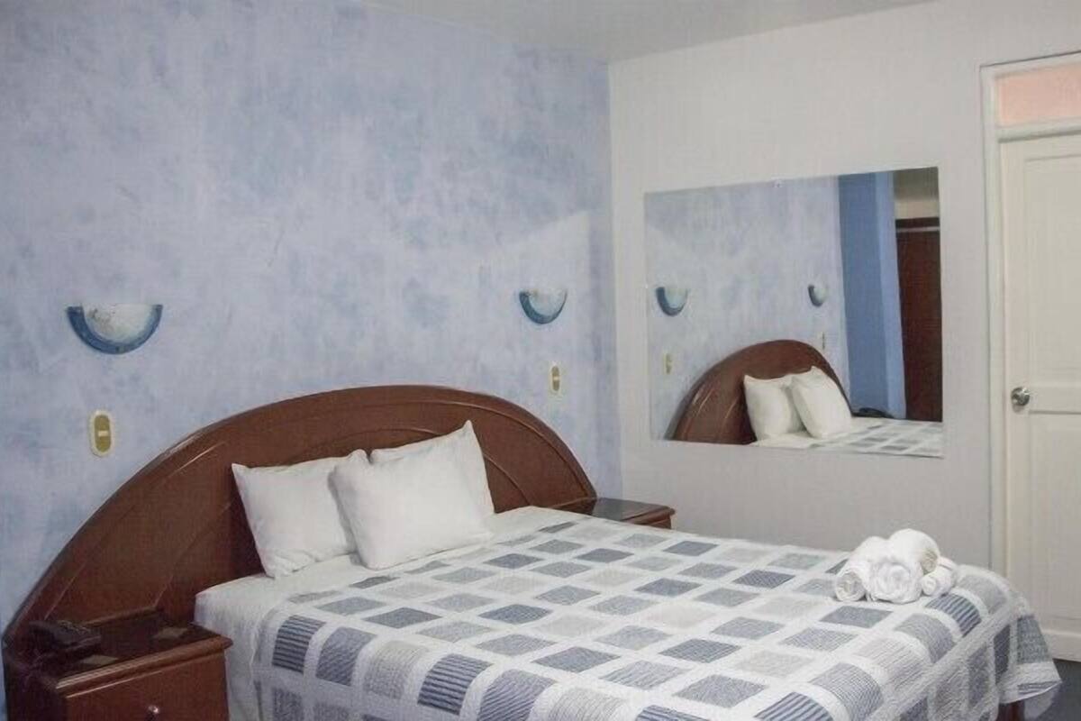 Double Room | Minibar, in-room safe, desk, cribs (free)