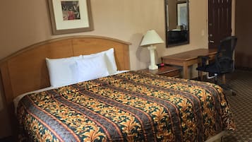 Deluxe Room, 1 King Bed | Desk, free WiFi, bed sheets