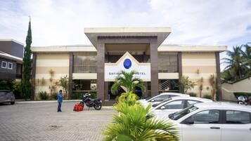Fachada da propriedade