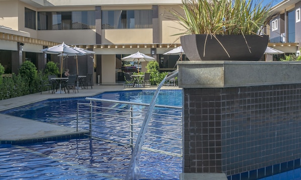 2 outdoor pools, pool loungers - Safira Praia Hotel (Porto Seguro)