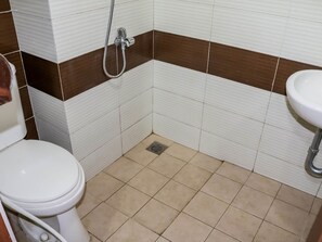 Dusche, kostenlose Toilettenartikel