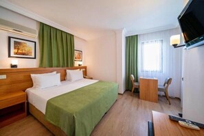Room - Fethiye Park Hotel (Fethiye)
