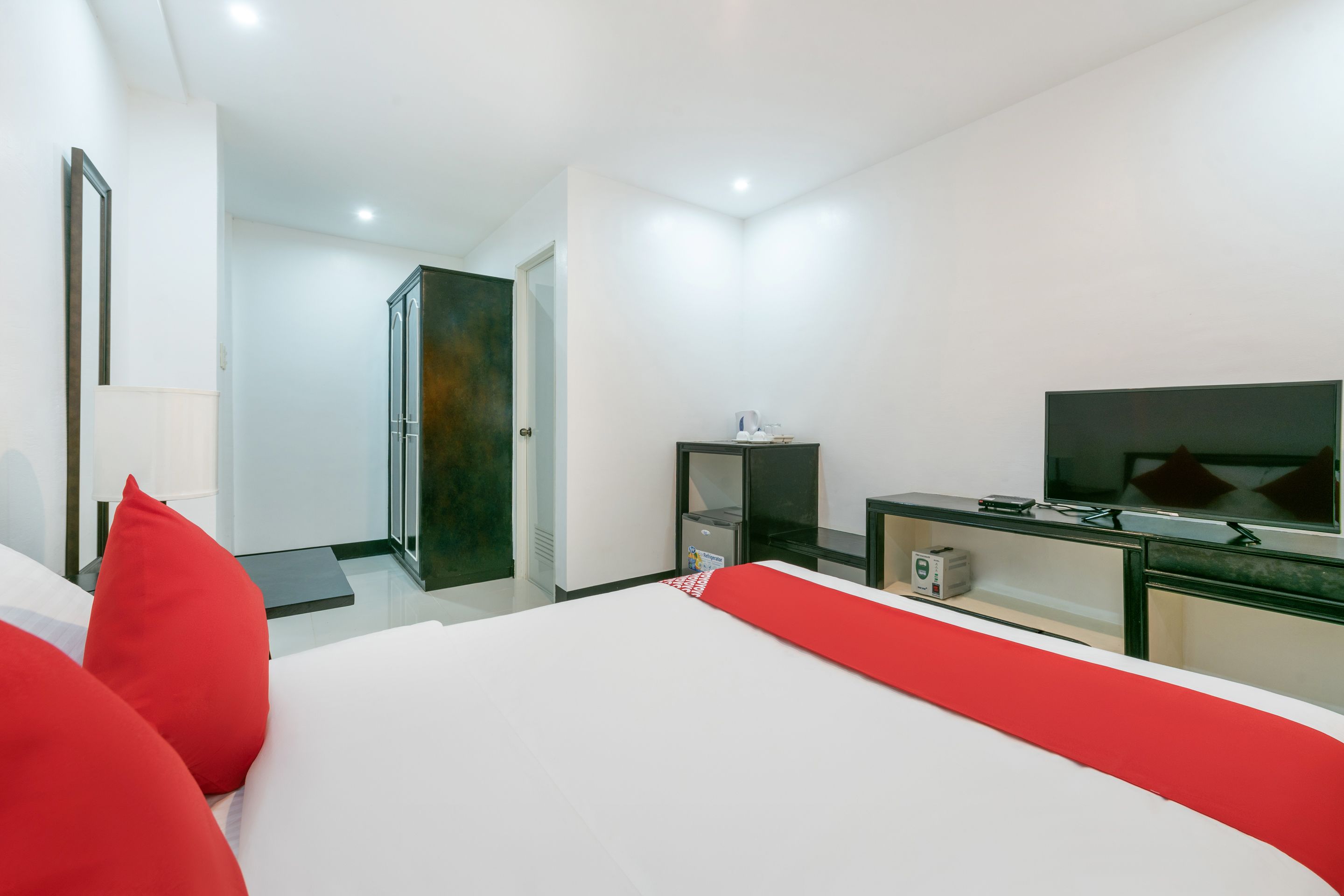 Deluxe Suite | Desk, free WiFi, bed sheets