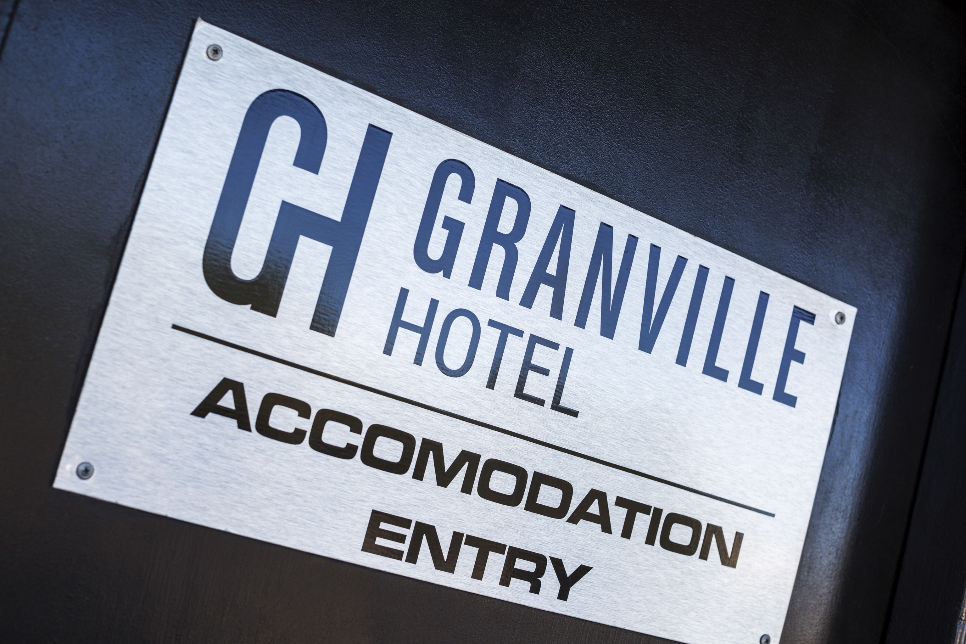 Photo - Granville Hotel